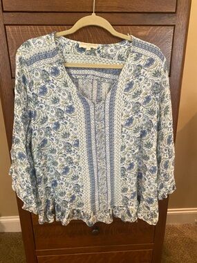 Cynthia Rowley Blue and Cream Floral Peasant Blouse